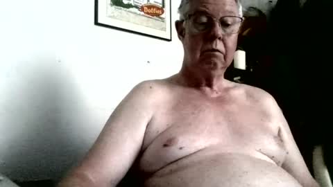 Snapshot of baratch chatting on 06.28.26 baratch online show from 06.28.26