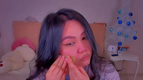 Barbie Kim online show from 12.14.24