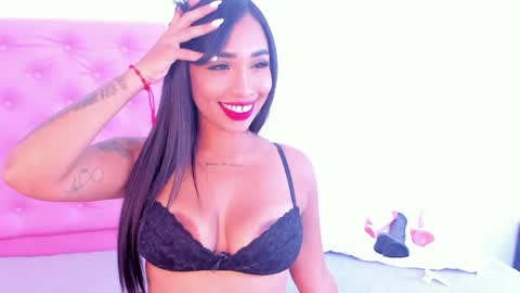 Snapshot of barbarahills_21 chatting on 12.27.24 Barbie Hills online show from 12.27.24