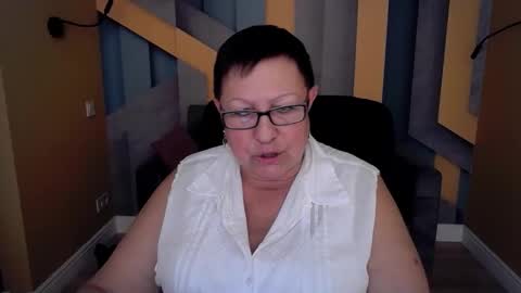 barbaraturners online show from 10.27.25