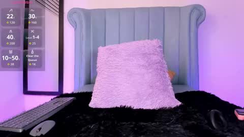 Snapshot of barbie_boy_ chatting on 04.24.26 I work from home this is my room 3 online show from 04.24.26