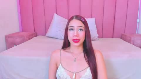 Snapshot of barbiegirl___ chatting on 05.31.26 barbiegirl___ online show from 05.31.26