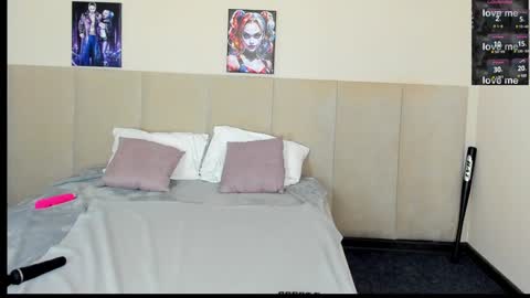 Snapshot of barbiemuscle1 chatting on 12.06.24 Barbie online show from 12.06.24