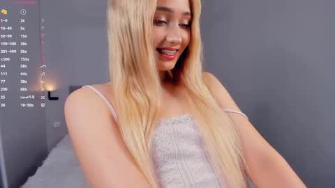 Mia online show from 05.18.26