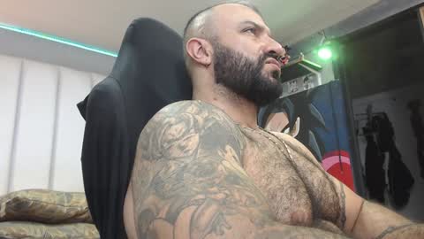 Snapshot of bardockroy_ chatting on 01.30.25 bardock online show from 01.30.25