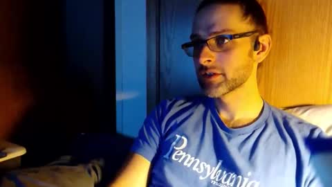 Snapshot of barebearstudio chatting on 03.27.26 barebearstudio online show from 03.27.26