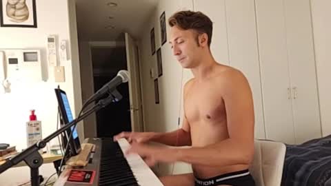 BareBritPianist online show from 10.04.25