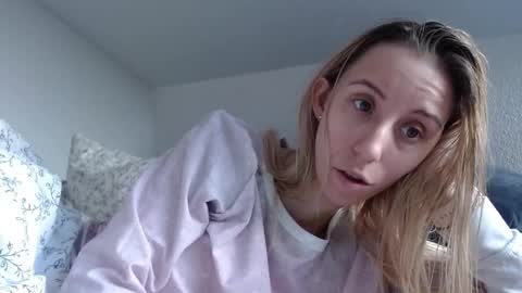 Lena online show from 04.08.26