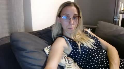 Lena online show from 05.28.26