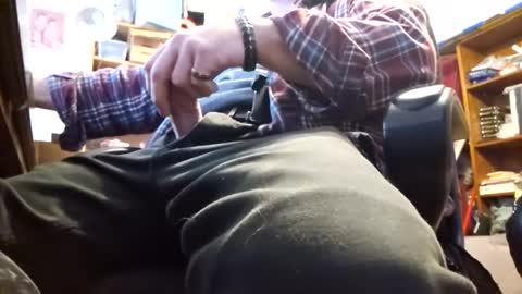 Snapshot of bartender3127 chatting on 12.05.24 bartender3127 online show from 12.05.24