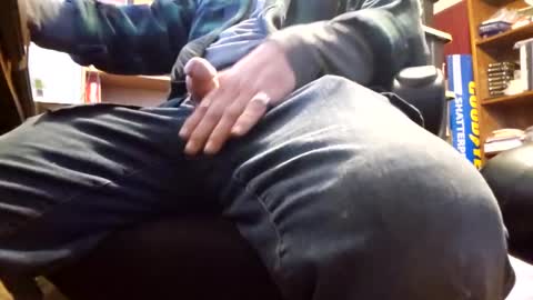 Snapshot of bartender3127 chatting on 12.26.24 bartender3127 online show from 12.26.24