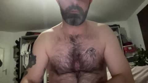 Snapshot of basstard_one chatting on 03.04.26 basstard_one online show from 03.04.26