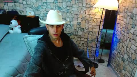 Snapshot of bastiaan_28 chatting on 04.19.26 Bastian online show from 04.19.26