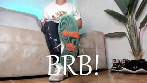 Bastian Independent Model online show from 03.30.26