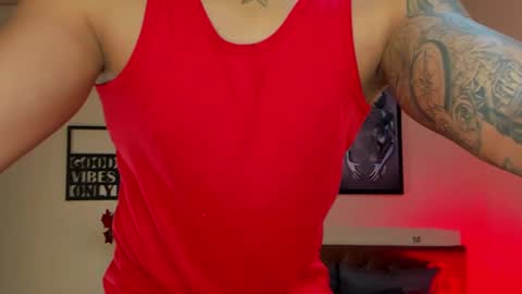 Snapshot of bastian_jones1 chatting on 02.21.25 bastian_jones1 online show from 02.21.25