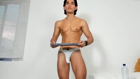 Bastian Maalouf  online show from 10.21.25