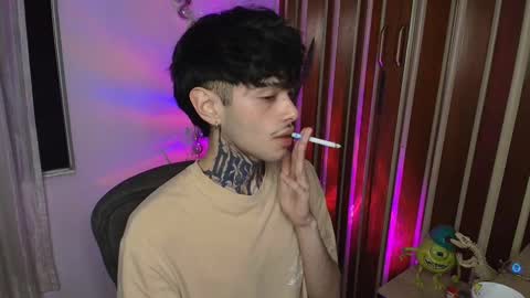 Snapshot of bastiel_ chatting on 11.27.25 Bastiel online show from 11.27.25