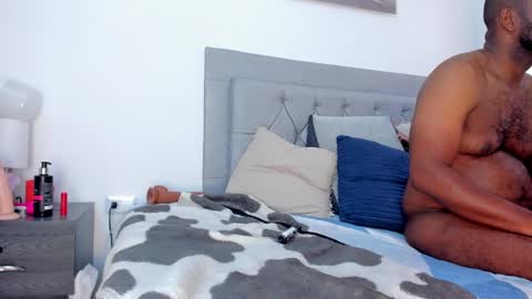 Snapshot of batey44_ chatting on 09.13.25 Idaly and Carlos online show from 09.13.25