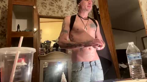 Snapshot of battlewolfxx chatting on 01.05.25 battlewolfxx online show from 01.05.25