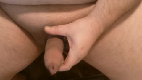 Snapshot of baumi85 chatting on 02.18.25 baumi85 online show from 02.18.25