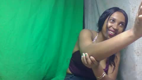 Snapshot of bavianona chatting on 12.04.25 bavianona online show from 12.04.25