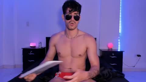 Valentino online show from 01.04.25