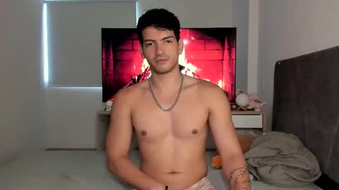 Valentino online show from 10.11.25