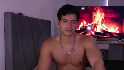 Snapshot of bbbeachboy chatting on 02.20.26 Valentino online show from 02.20.26