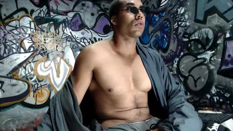 Snapshot of bbc_monster1 chatting on 03.01.25 Justin online show from 03.01.25