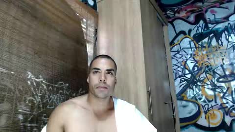 Snapshot of bbc_monster1 chatting on 09.17.25 Justin online show from 09.17.25