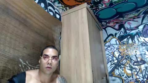 Snapshot of bbc_monster1 chatting on 09.28.25 Justin online show from 09.28.25