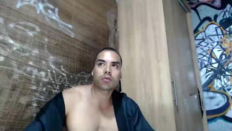 Snapshot of bbc_monster1 chatting on 11.08.25 Justin online show from 11.08.25