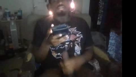 rocker n queen online show from 11.04.25