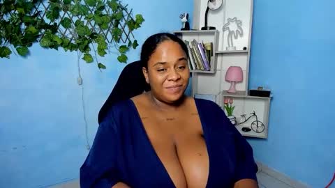 Snapshot of bbw_charlote chatting on 01.06.26 Charlote online show from 01.06.26