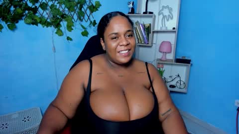 Snapshot of bbw_charlote chatting on 01.12.26 Charlote online show from 01.12.26