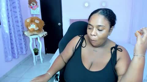 Snapshot of bbw_charlote chatting on 03.10.26 Charlote online show from 03.10.26