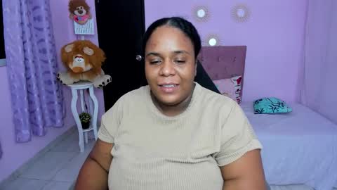 Snapshot of bbw_charlote chatting on 03.12.26 Charlote online show from 03.12.26