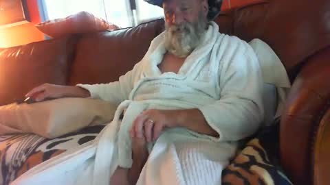 bbwlvr16 online show from 10.24.25