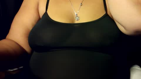 Snapshot of bbwroyalttty chatting on 06.17.26 The girl next door online show from 06.17.26
