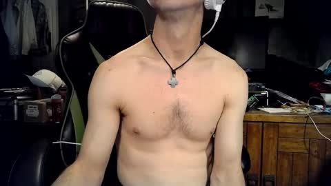 bchillin28 online show from 01.13.26