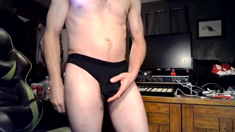 Snapshot of bchillin28 chatting on 02.20.26 bchillin28 online show from 02.20.26