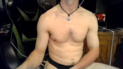 Snapshot of bchillin28 chatting on 03.27.26 bchillin28 online show from 03.27.26