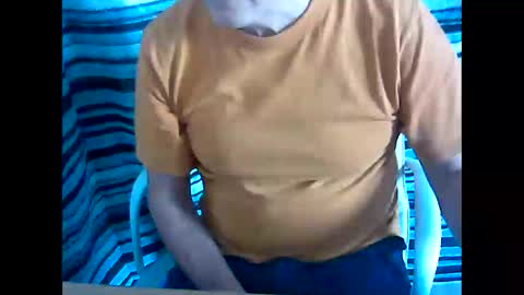 Snapshot of bcn1959 chatting on 02.19.25 bcn1959 online show from 02.19.25