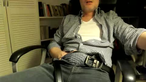 Snapshot of bd_19_6 chatting on 02.17.26 bd online show from 02.17.26