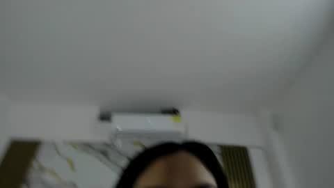 daniela villamizar online show from 12.01.25