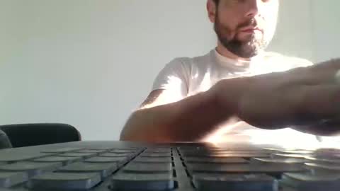 bdemwi2588 online show from 02.01.25