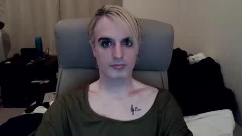 Snapshot of bdogboy chatting on 01.13.26 fuckboy86 online show from 01.13.26