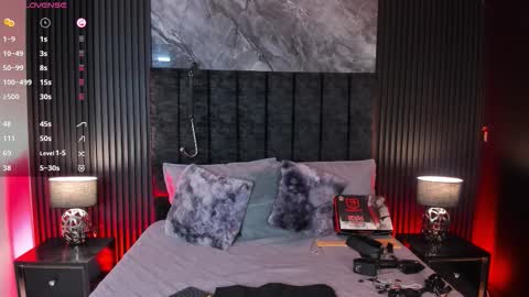 Danna  online show from 12.20.25