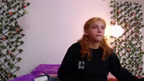 Sara  Juan online show from 07.08.26