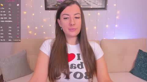 Lola online show from 11.30.25